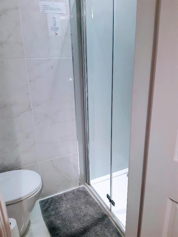 Cosy 3 Bedroom Home In Centre Of Бродік Екстер'єр фото